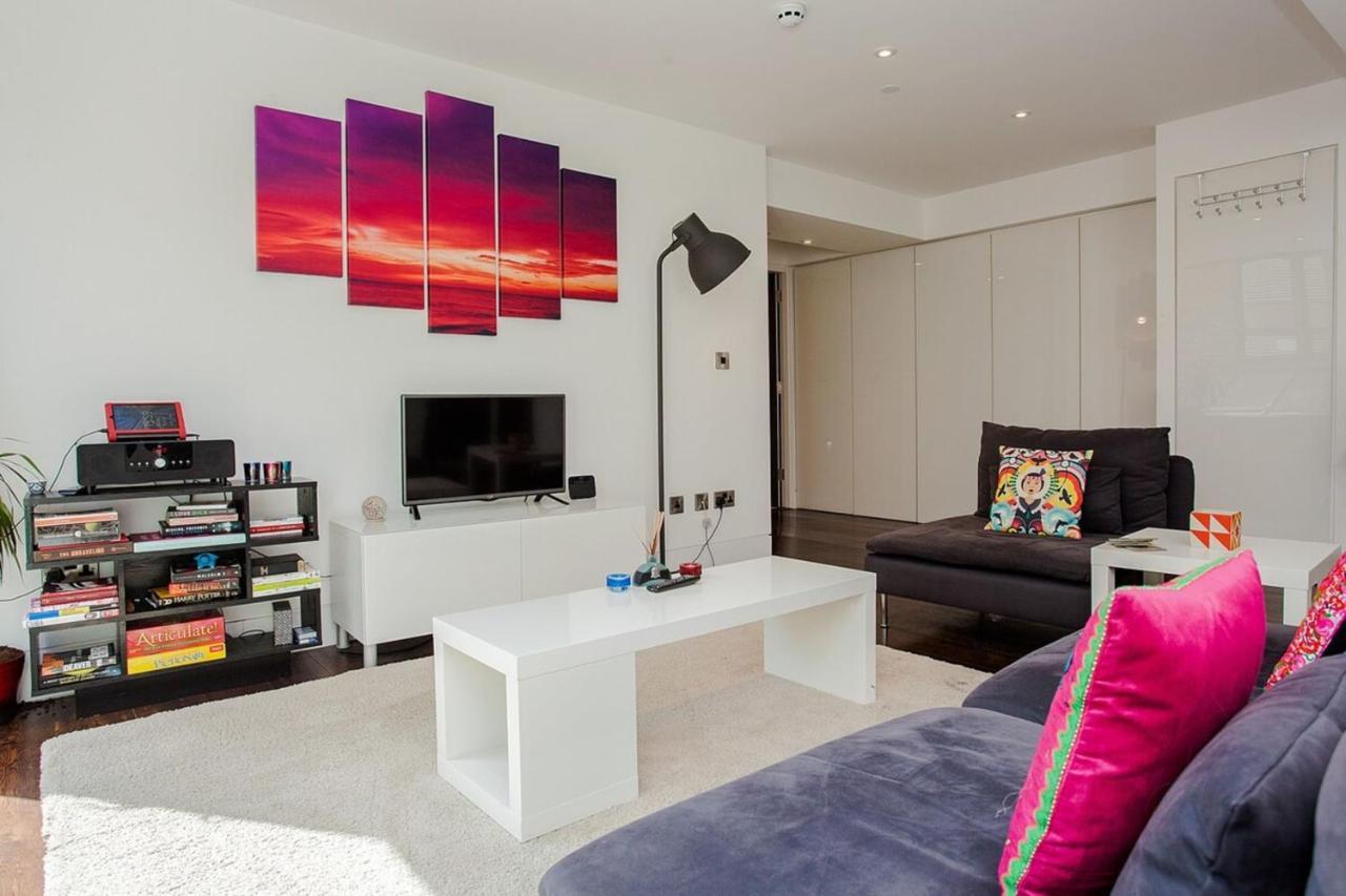 Beautiful Newly Renovated 2 Bed Apartment In Bank London Exterior photo